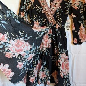 Billabong Whimsical Floral Bell Sleeve Midi Dress SzM Feminine Vacation NWT